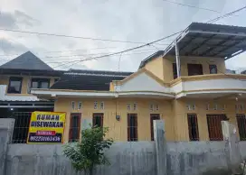 Disewakan rumah tinggal di area kota jember letak strategis