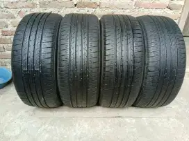 Ban Bridgestone turanza er33 195/50 R16