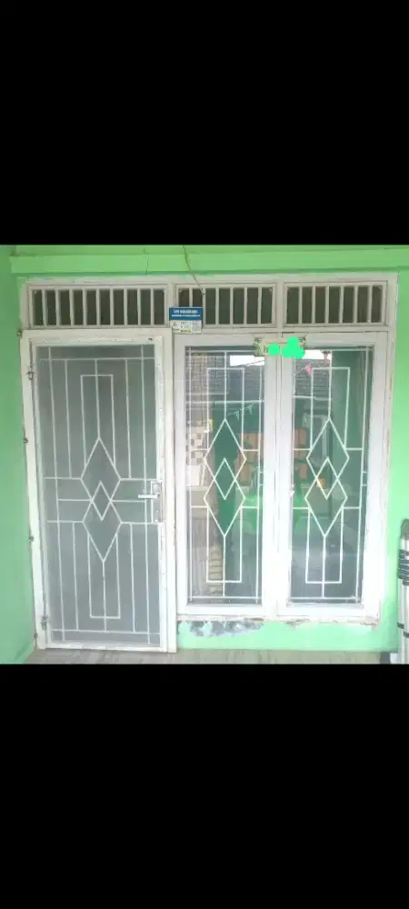 Tralis Besi Pintu Utama, 2 pcs Jendela Utama, & 2 pcs Jendela Kamar