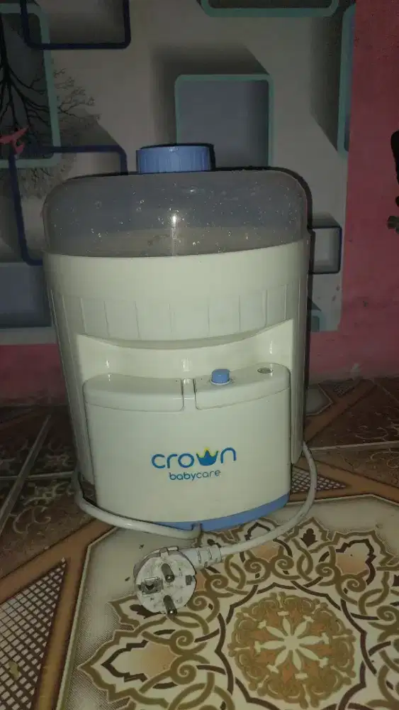 Pemanas botol susu, dan steril botol susu