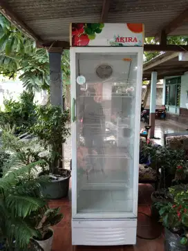 Showcase Besar satu Pintu