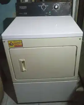 Pengering laundry Maytag kapasitas 15kg