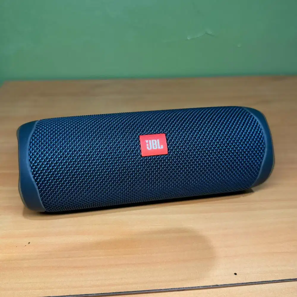 JBL FLIP 5 garansi resmi
