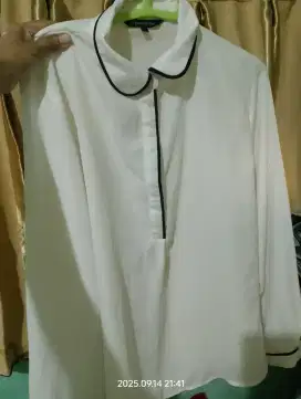 Kemeja wanita preloved