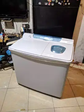 Mesin cuci hitachi
