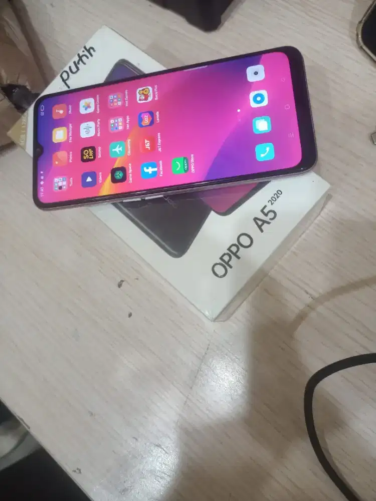 Oppo A5 2020 ram 4/128 normal semua nya msh original semua lkp