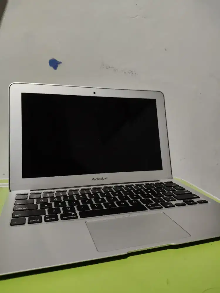 Macbook Air 11 inc 2015