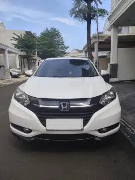 HONDA HR-V 1.5 BENSIN A/T 208