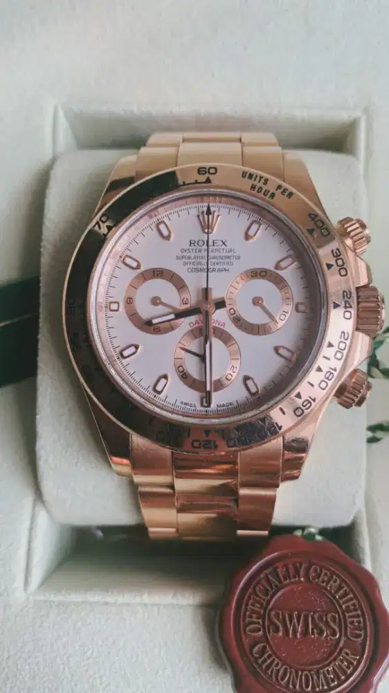 Rolex Daytona Rose Gold Sundust baguette 116505