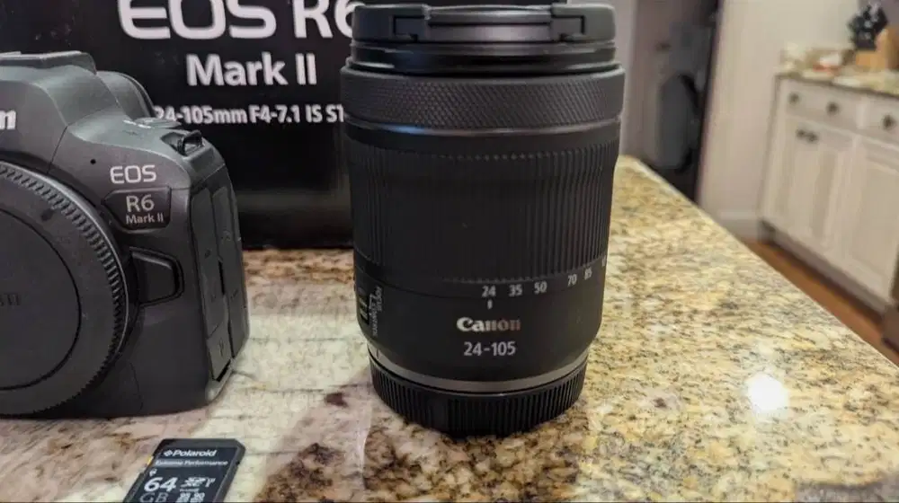 Two months used Canon EOS R6 Mark II Mirrorless Digital Camera & RF 24