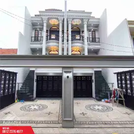 Dijual Rumah MEWAH Eropa Klasik SIAP HUNI Pejaten Pasar Minggu Jakarta Selatan 3Lt 5 Kamar [AR095]