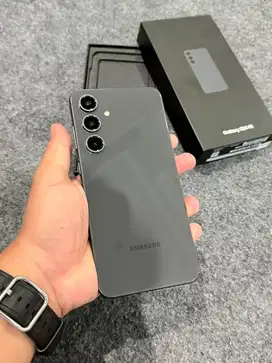samsung s24fe 8/256gb