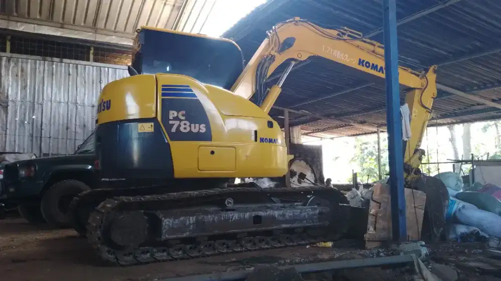 Di jual excavator 7 ton.komatsu pc78-8 us