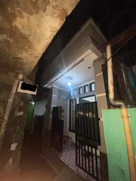 Rumah Dijual 45m2 2KT 1KM Manggarai Kec Tebet ( dekat bakso niki )