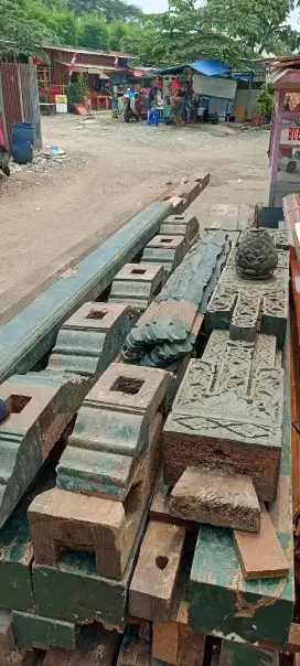 Kayu jati ex rumah joglo & dodobesi/umpaknya