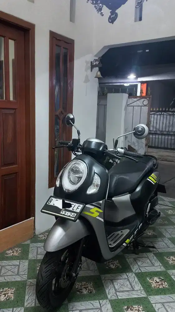 HONDA SCOOPY 2023 KM 2900