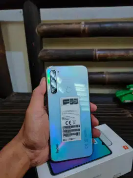 Redmi note 8 4/64