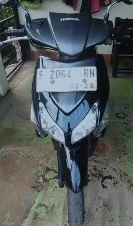 Jual Motor Vario karbu 110cc thn 2013
