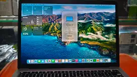 MacBook Air 2018 Ram 16 GB SSD 512GB Normal, batre awet CC 90