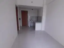 Disewakan  2Br Apt CBD dekat dian istana