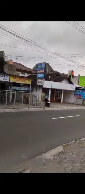 Tanah 238m  sleman
