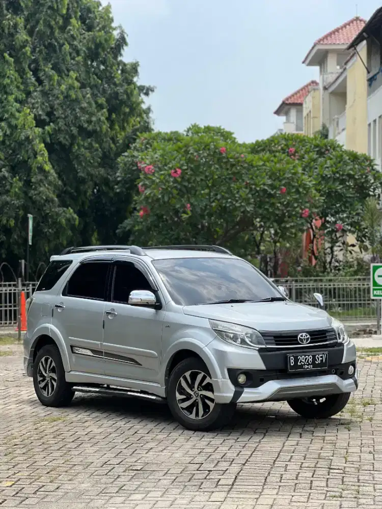 Toyota Rush S TRD Matic 2015 Silver