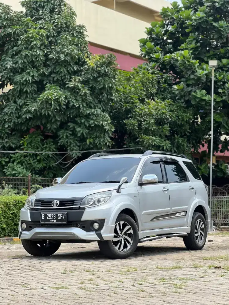 Toyota Rush S TRD Matic 2015 Silver