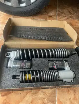 Jual BU shock vrossi vespa sprint/primavera