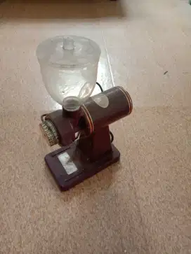 Grinder kopi 600N