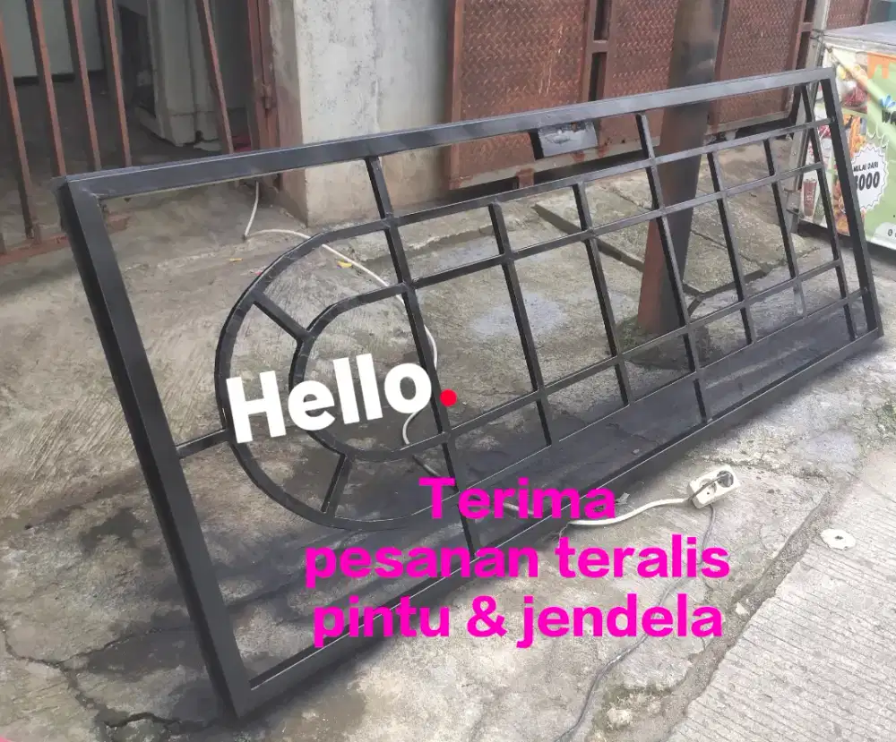 Pintu Teralis Kawat Nyamuk