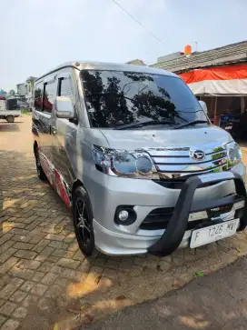 Daihatsu Luxio 2015 Bensin