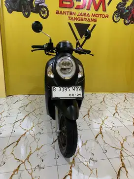 NEW SCOOPY PRESTIGE