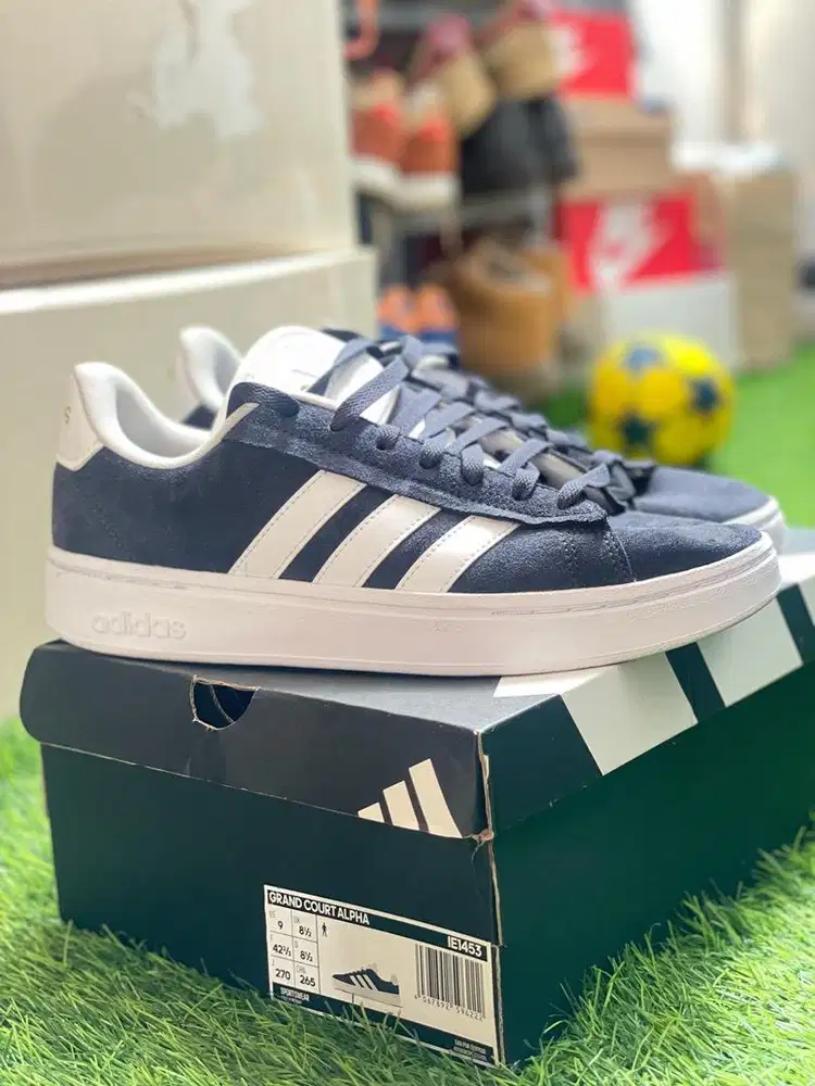 Adidas Grand Court Alpha size 42 like new