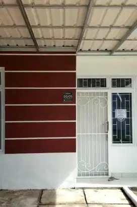 Disewakan Rumah Dalam Cluster