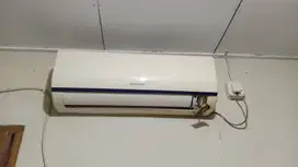 DIJUAL AC SAMSUNG