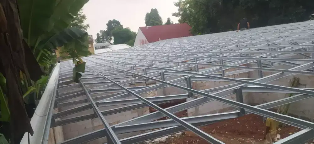 Tukang borong pasang baja ringan