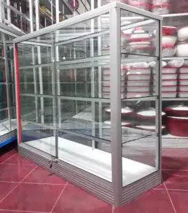 Etalase Kaca 1,2Mx1M Pake Pintu Geser