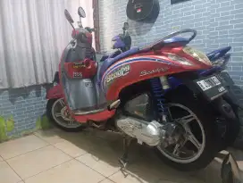 Honda Scoopy 2016