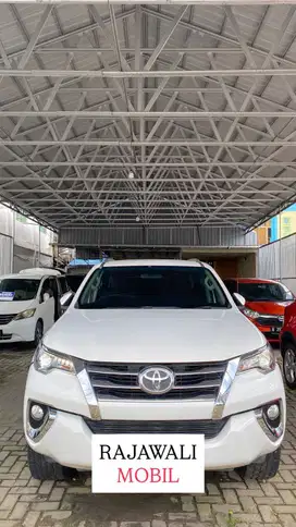 TOYOTA FORTUNER SRZ 2017