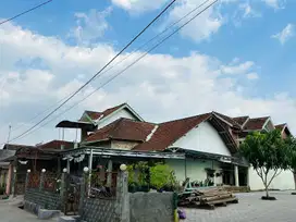 Dijual RUmah 2 lantai di mojosongo boyolali harga nego tanpa perantara