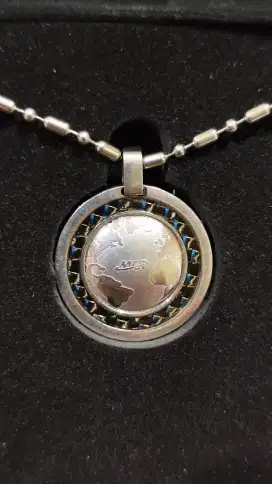 Kalung pendant MCI