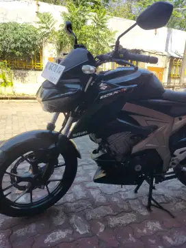 Jual Suzuki GSX S hitam dop 2017