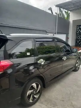 Jual mobilio 2015 tangan pertama