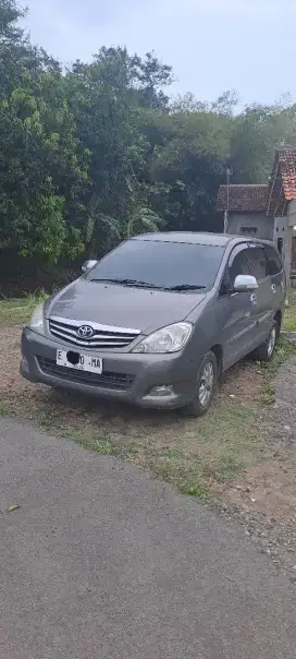 Toyota kijang innova 2010 type G Diesel