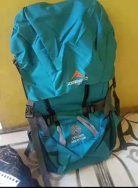 DIJUAL CEPAT TAS GUNUNG ZEEGER 60L NOMINUS DEPOK