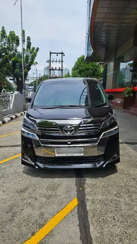 TOYOTA VELLFIRE 2.5 G A/T 2018