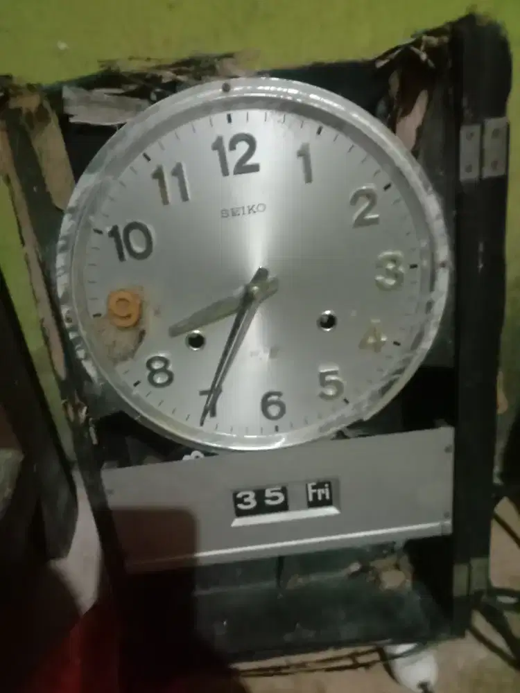 Jual jam bandul merk Seiko...minus box rusak dan bandul ngk ada..