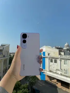 Vivo Y400 3 jutaan