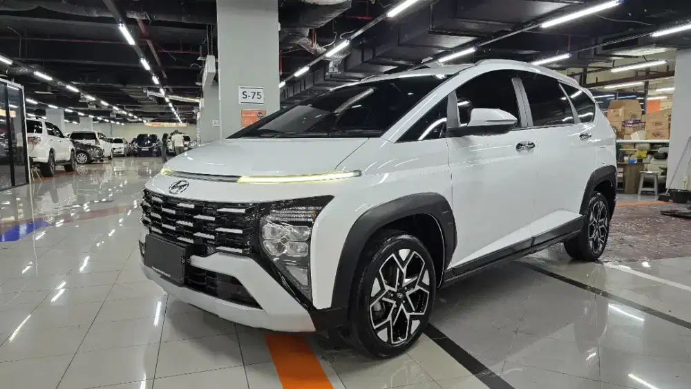Hyundai stargazer X prime 2023 km 16 ribuan