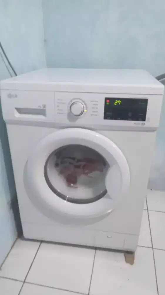 Mesin cuci dan pengering
